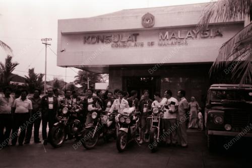 EKSPEDISI BERMOTOSIKAL MALINDO