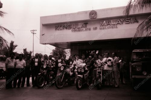 EKSPEDISI BERMOTOSIKAL MALINDO