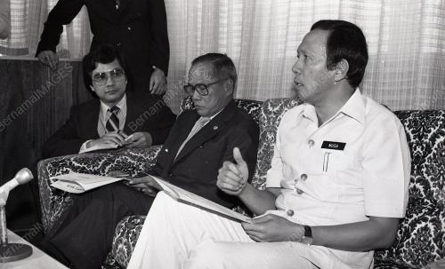 SIMPOSIUM JEPUN ASIA