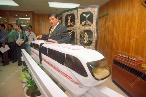 KL_MONORAIL_15012016