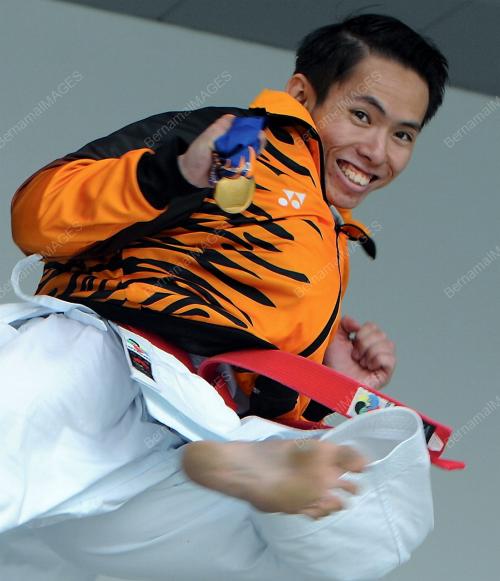 KOR01_02102014_KARATE