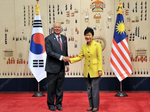 KOR01_10122014_PM_KOREA1