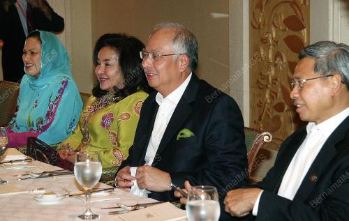 MOHD NAJIB TUN ABDUL RAZAK