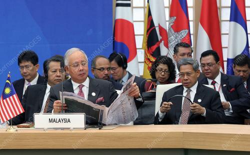 NAJIB TUN RAZAK