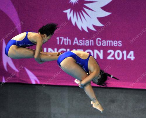 KOR03_29092014_DIVING
