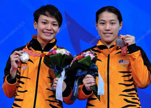 KOR05_29092014_DIVING