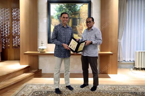 DATUK SERI MOHAMED KHALED NORDIN