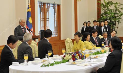 KOR06_10122014_PM_KOREA6