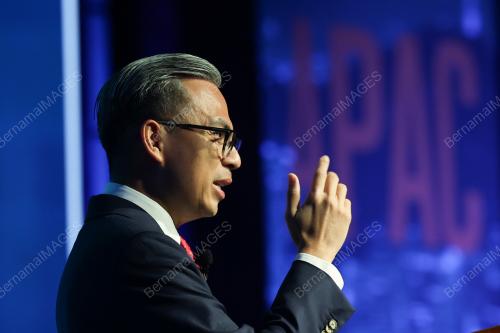 FAHMI FADZIL