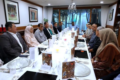 DATUK SERI MOHAMED KHALED NORDIN