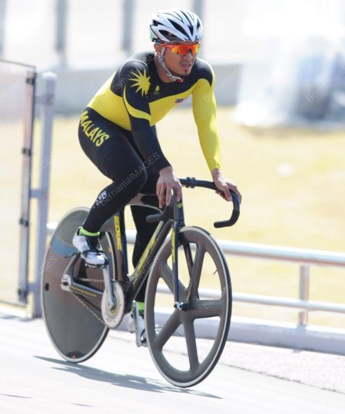KOR07_18092014_CYCLING