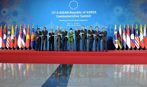KOR08_12122014_PM_ASIAN8