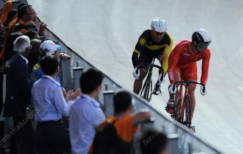 KOR09_24092014_BASIKAL