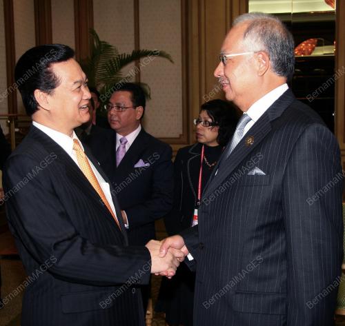 MOHD NAJIB TUN ABDUL RAZAK
