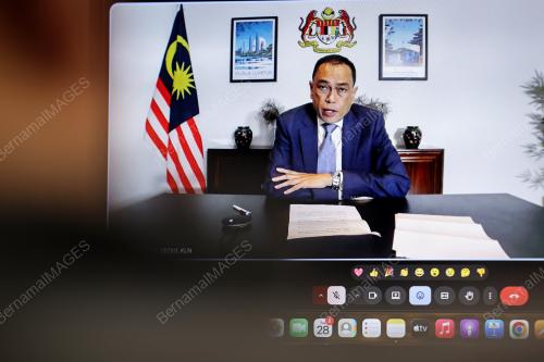 DATUK MOHD ZAMRUNI KHALID