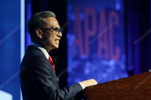 FAHMI FADZIL