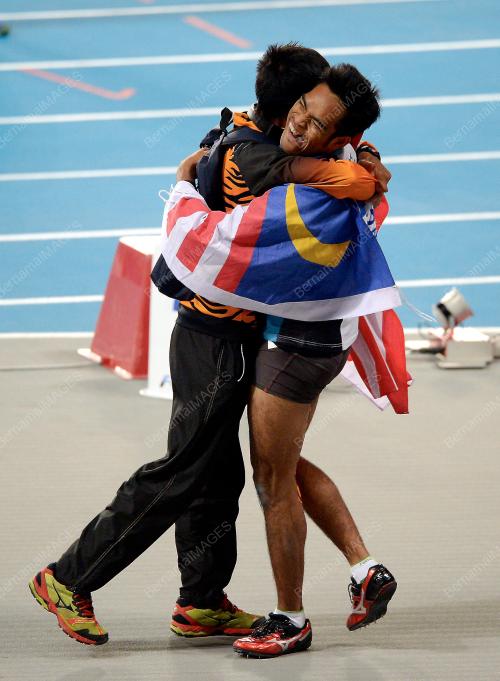KOR10_22102014_400m_LELAKI_T36
