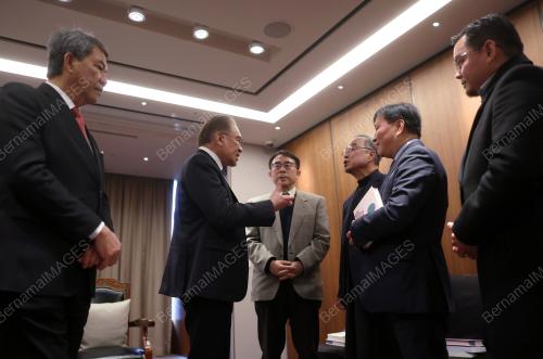 DATUK SERI ANWAR IBRAHIM