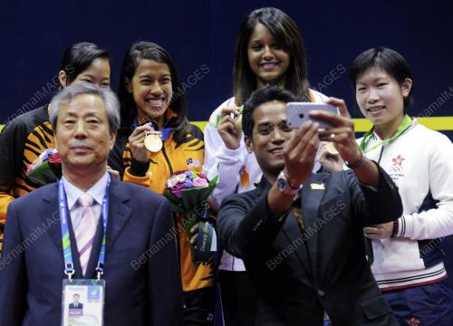 KOR11_23092014_NICOL