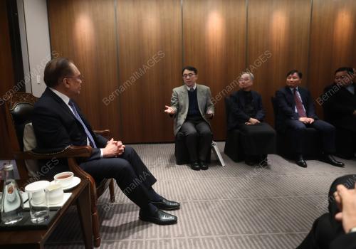 DATUK SERI ANWAR IBRAHIM