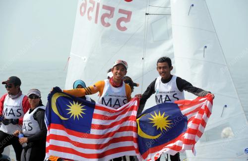 KOR12_30092014_SAILING