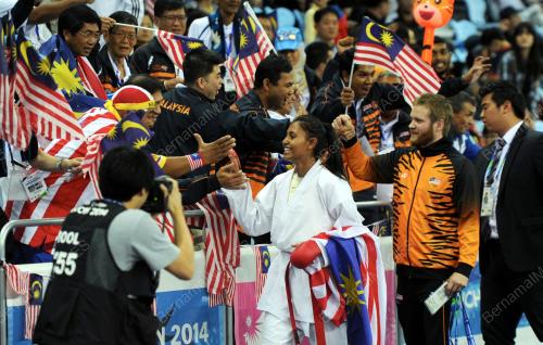 KOR14_03102014_KARATE