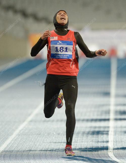 KOR14_21102014_WANITA