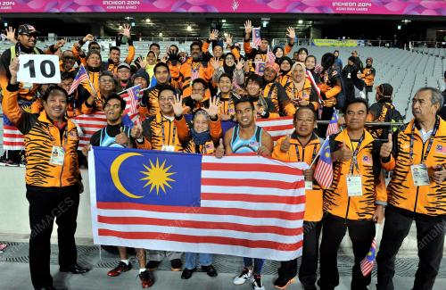 KOR17_22102014_400m_LELAKI_T36