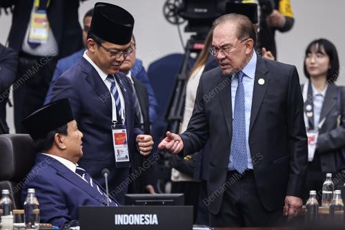 DATUK SERI ANWAR IBRAHIM