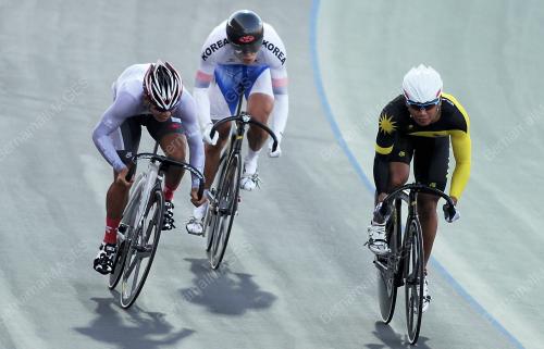 KOR20_22092014_CYCLING