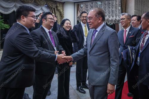 DATUK SERI ANWAR IBRAHIM