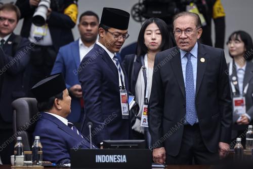 DATUK SERI ANWAR IBRAHIM