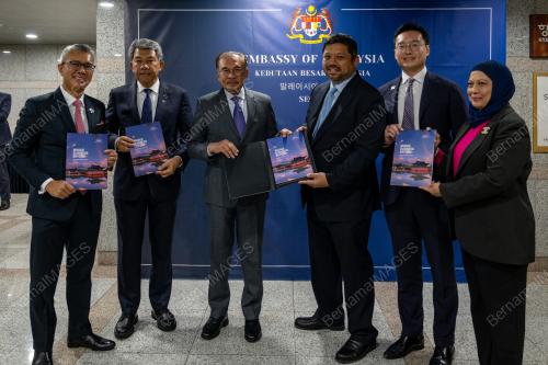 DATUK SERI ANWAR IBRAHIM