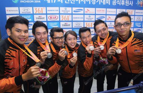 KOR30_30092014_BOLING