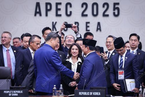 XI JINPING