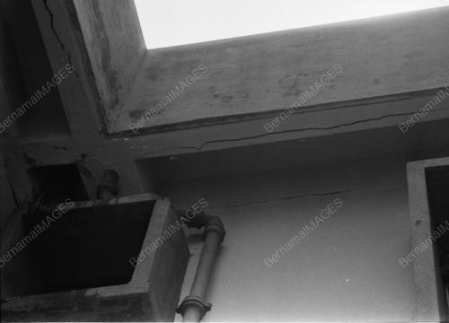 KT02_26012015_BAGUNAN_RETAK