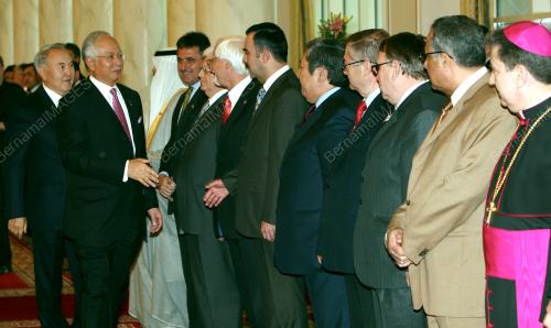 DATUK SERI MOHD NAJIB TUN RAZAK