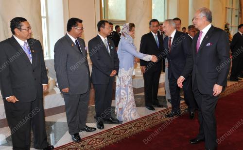 DATUK SERI MOHD NAJIB TUN RAZAK