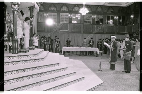 KabinetBaruAngkatSumpah_07_30041982