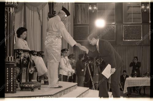 KabinetBaruAngkatSumpah_12_30041982