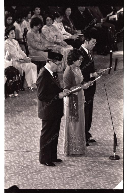 KabinetBaruAngkatSumpah_14_30041982