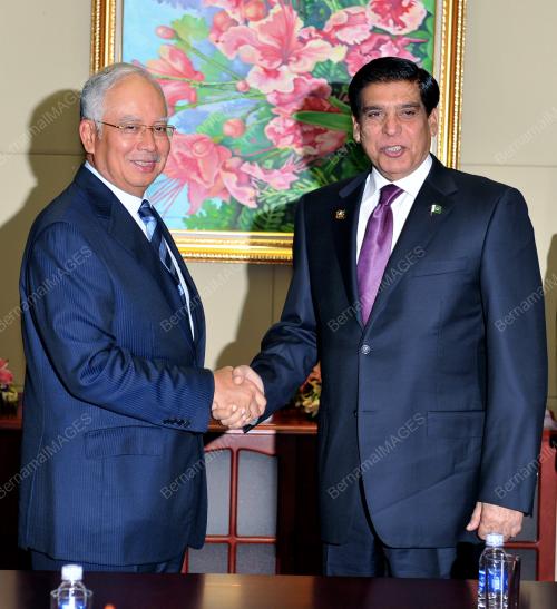 LAO01_05112012_ASEM_9