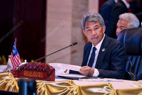 DATUK SERI MOHAMAD HASAN