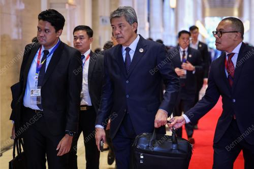 DATUK SERI MOHAMAD HASAN