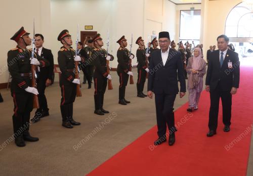 DATUK SERI ANWAR IBRAHIM