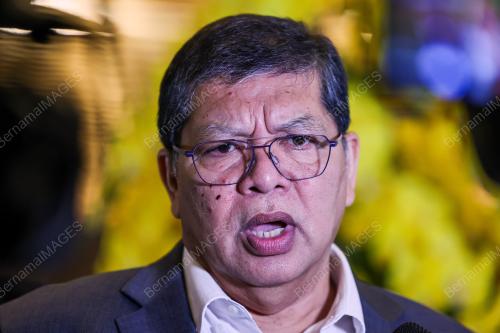TAN SRI JOHARI ABDUL