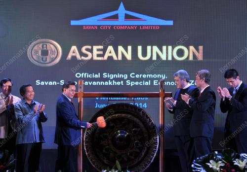 LAO04_26062014_ASEAN