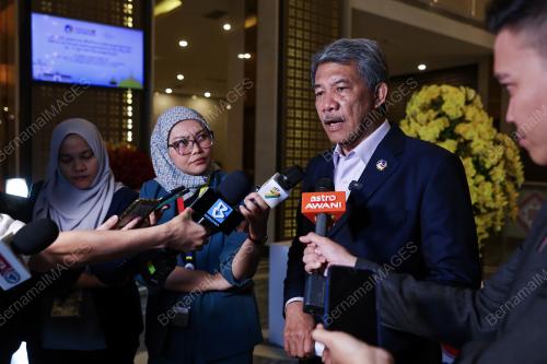 DATUK SERI MOHAMAD HASAN