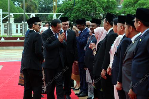 DATUK SERI ANWAR IBRAHIM