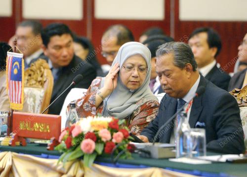 LAO09_12092014_ASEAN_PLUS_THREE